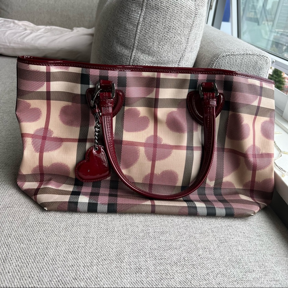 Authentic Burberry supernova with heart tote
